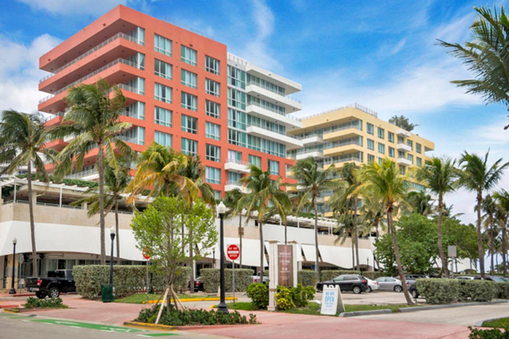 Beachfront Bentley Hotel One Bedroom Suite With Balcony And Beach Access Miami Beach Dış mekan fotoğraf
