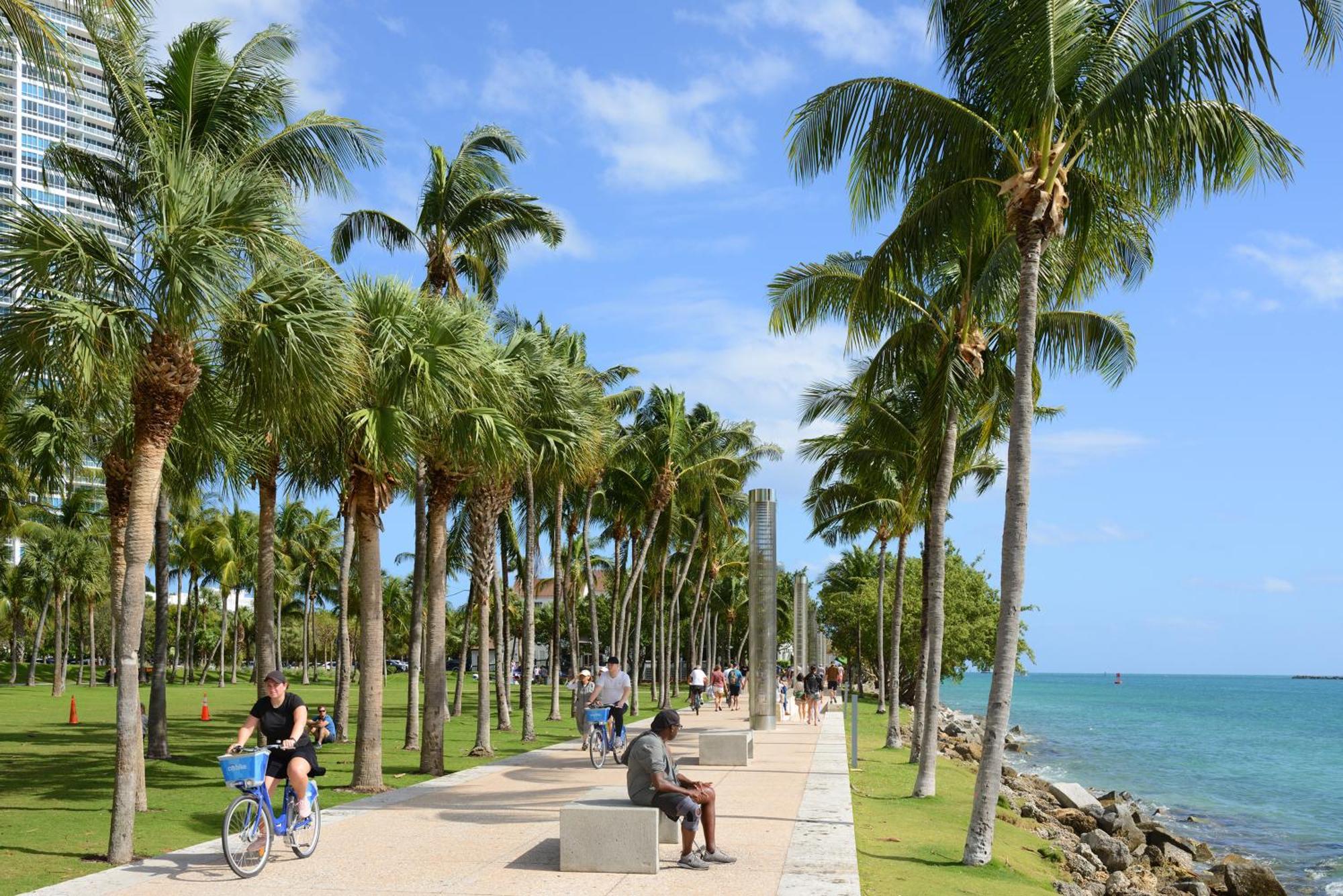 Beachfront Bentley Hotel One Bedroom Suite With Balcony And Beach Access Miami Beach Dış mekan fotoğraf